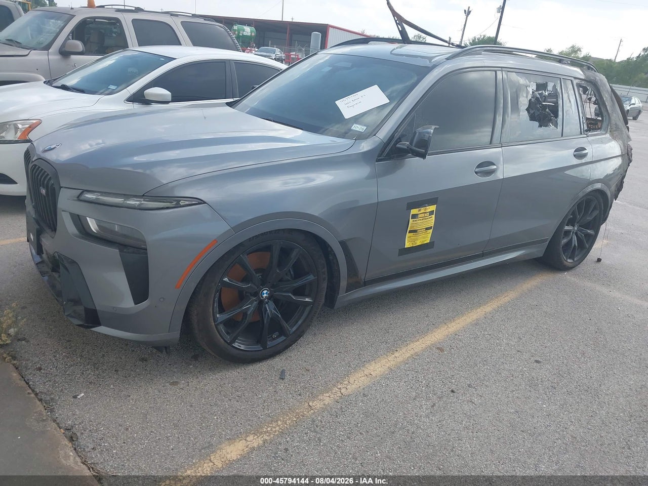 2024 BMW X7 M60I · 2/12