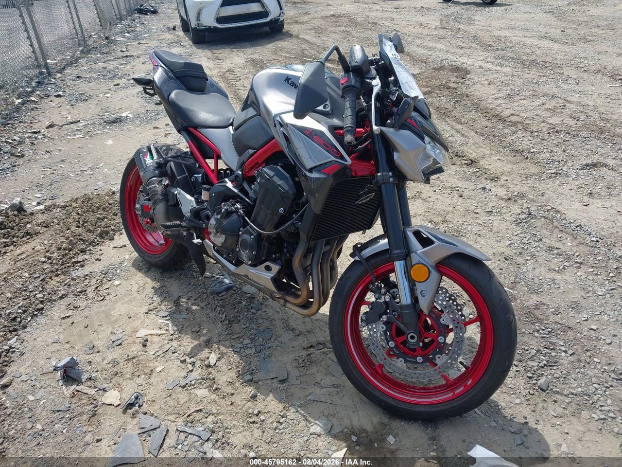 ML5ZRDF16PD****** · 2023 KAWASAKI ZR900 F