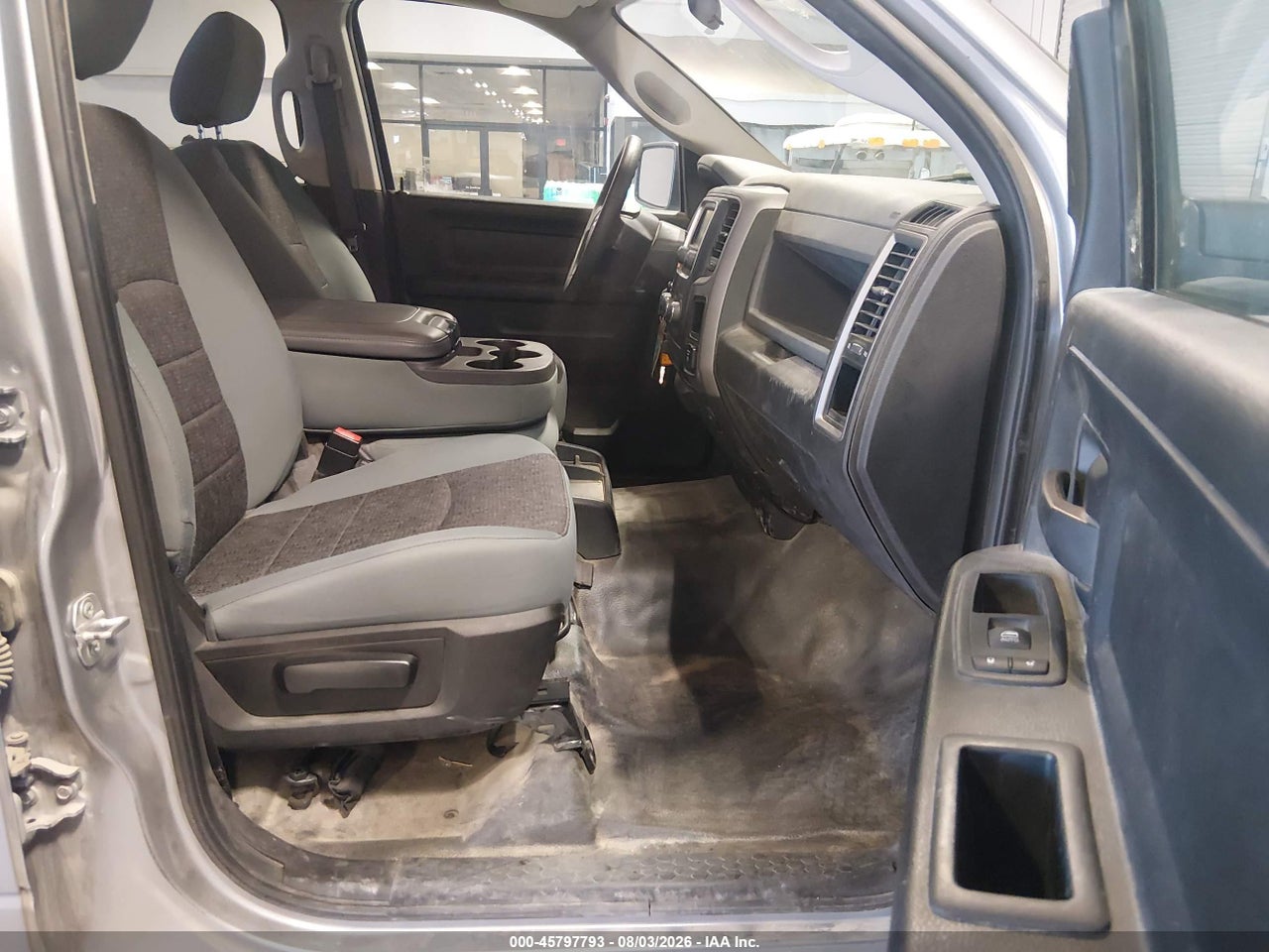 2019 RAM 1500 CLASSIC TRADESMAN  4X4 5'7 BOX · 5/12