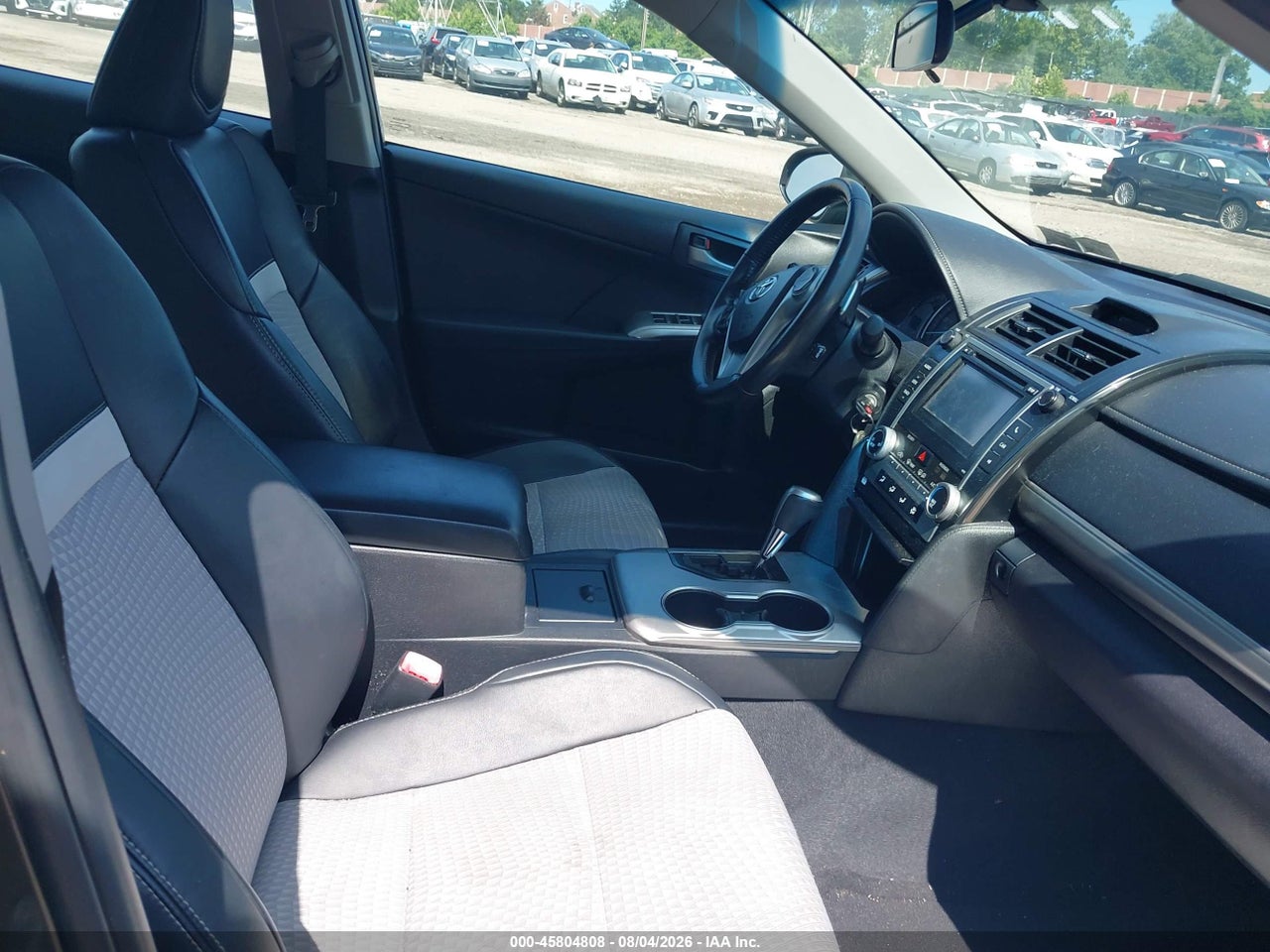 2012 TOYOTA CAMRY SE · 5/12