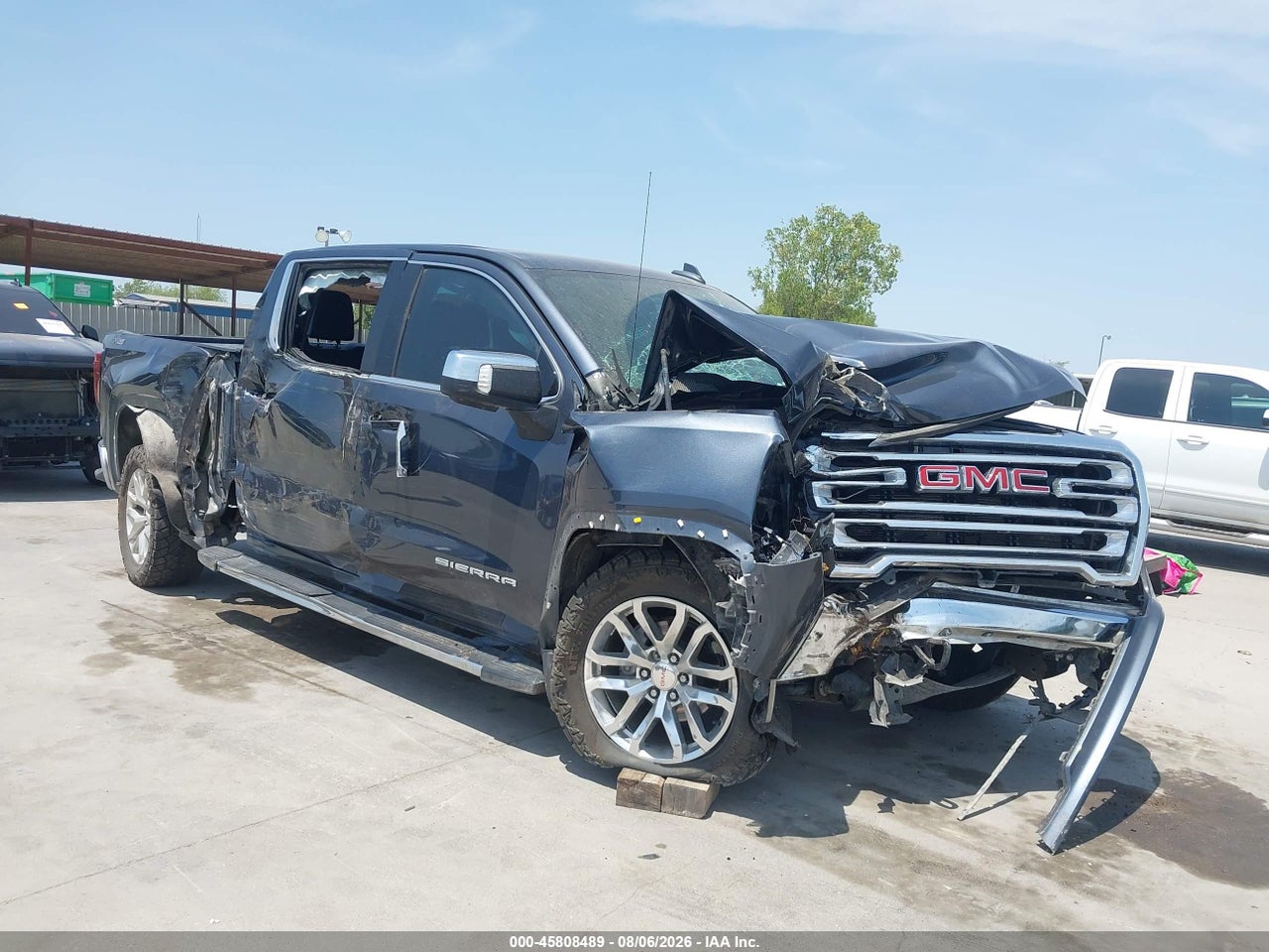1GTU9DED4MZ****** · 2021 GMC SIERRA 1500 4WD  SHORT BOX SLT