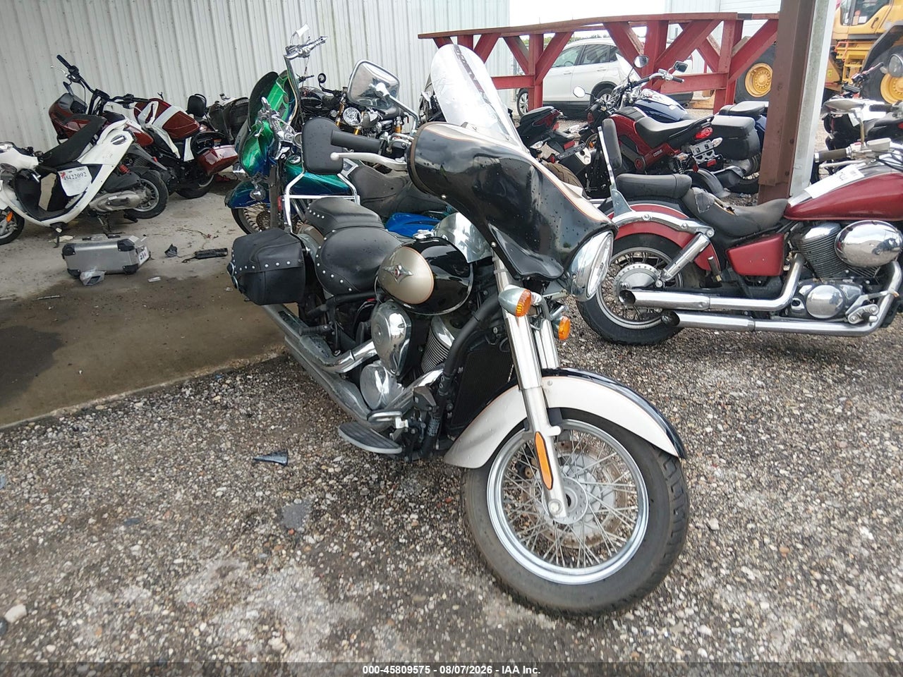 2011 KAWASAKI VN900 D