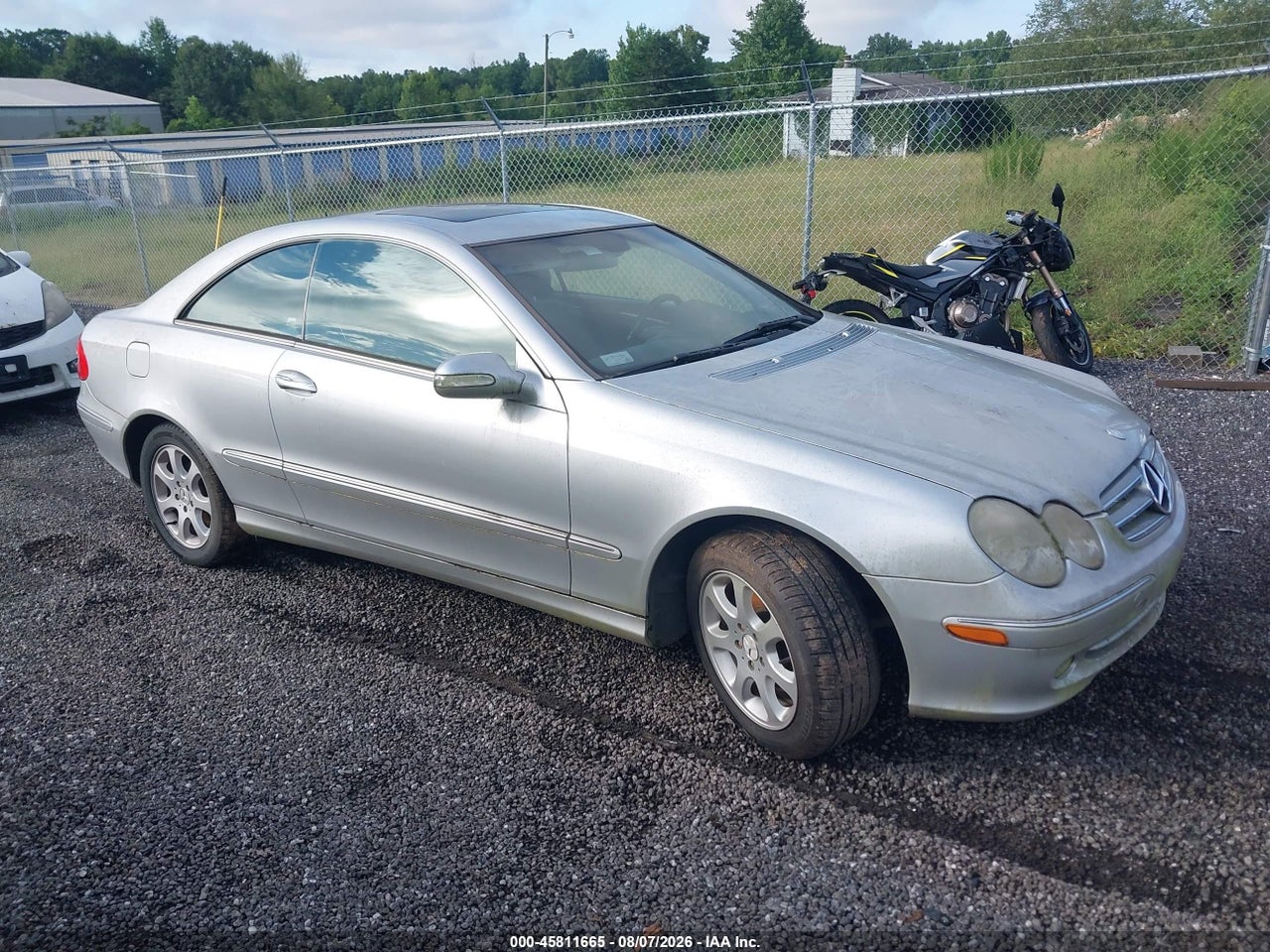 WDBTJ65J54F****** · 2004 MERCEDES-BENZ CLK 320