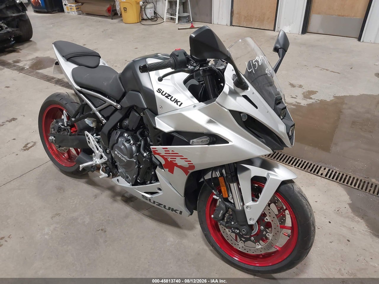 JS1EM13B0R7****** · 2024 SUZUKI GSX800 F