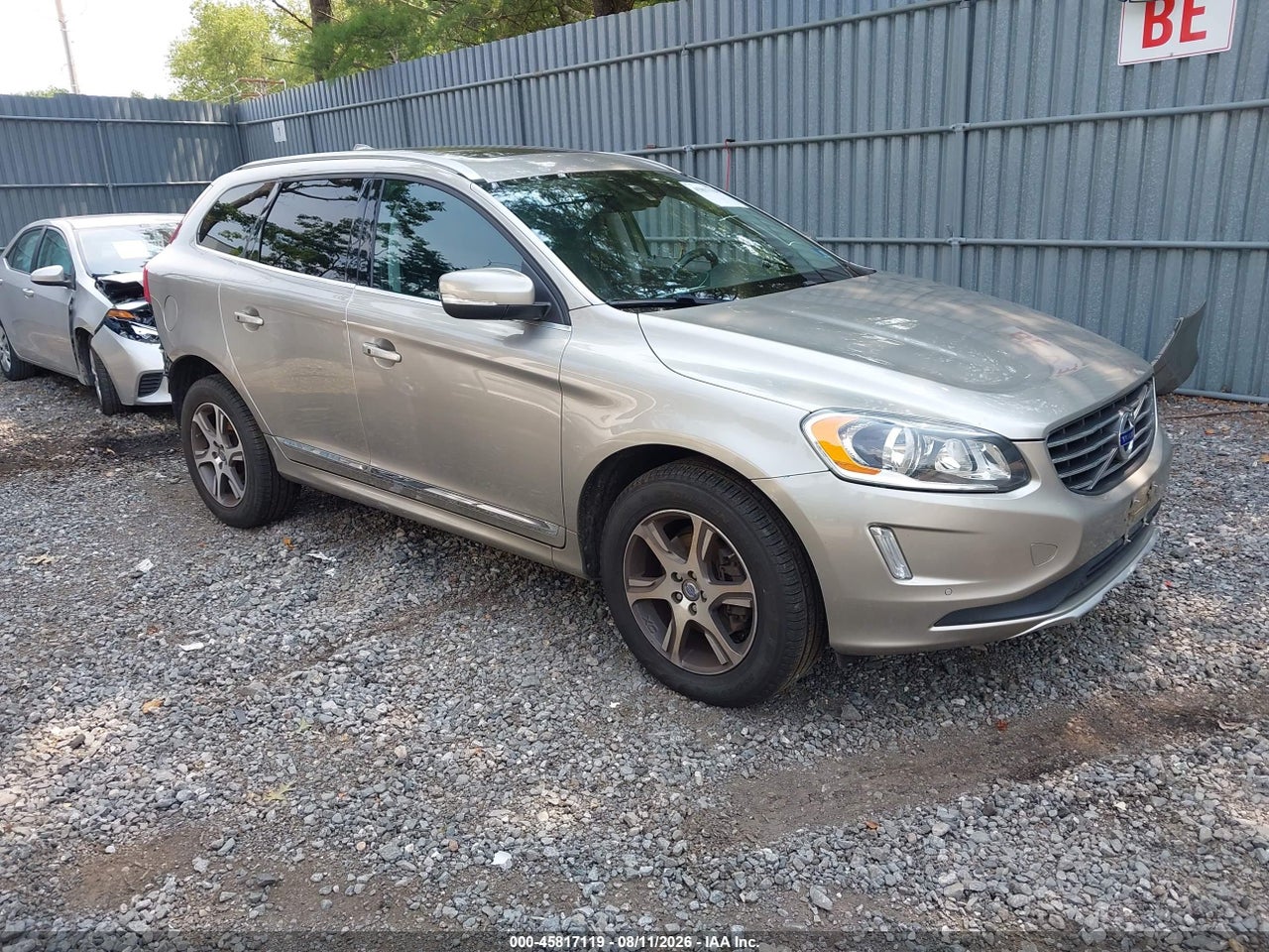 YV4902DZ4E2****** · 2014 VOLVO XC60 T6