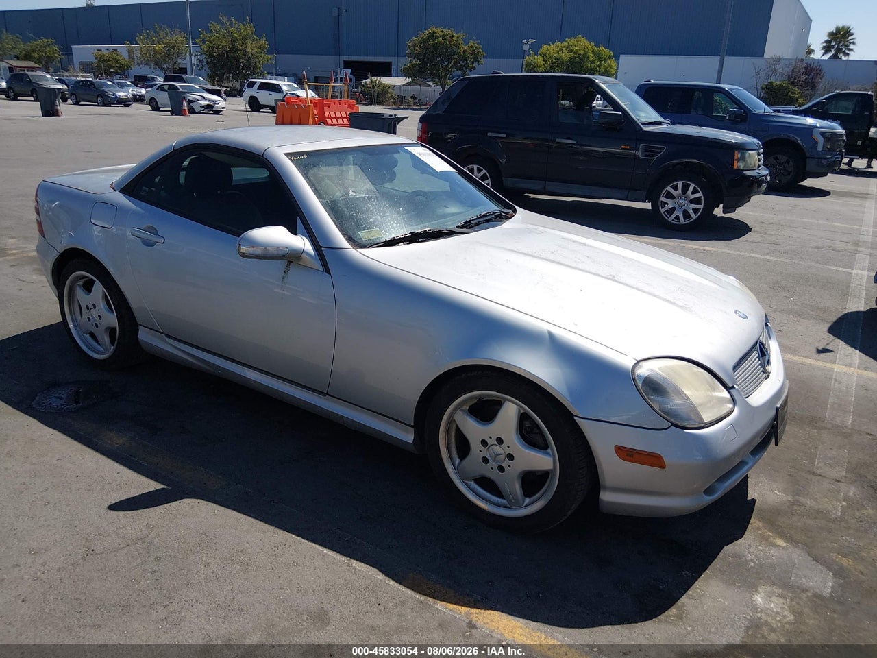 WDBKK65F31F****** · 2001 MERCEDES-BENZ SLK 320