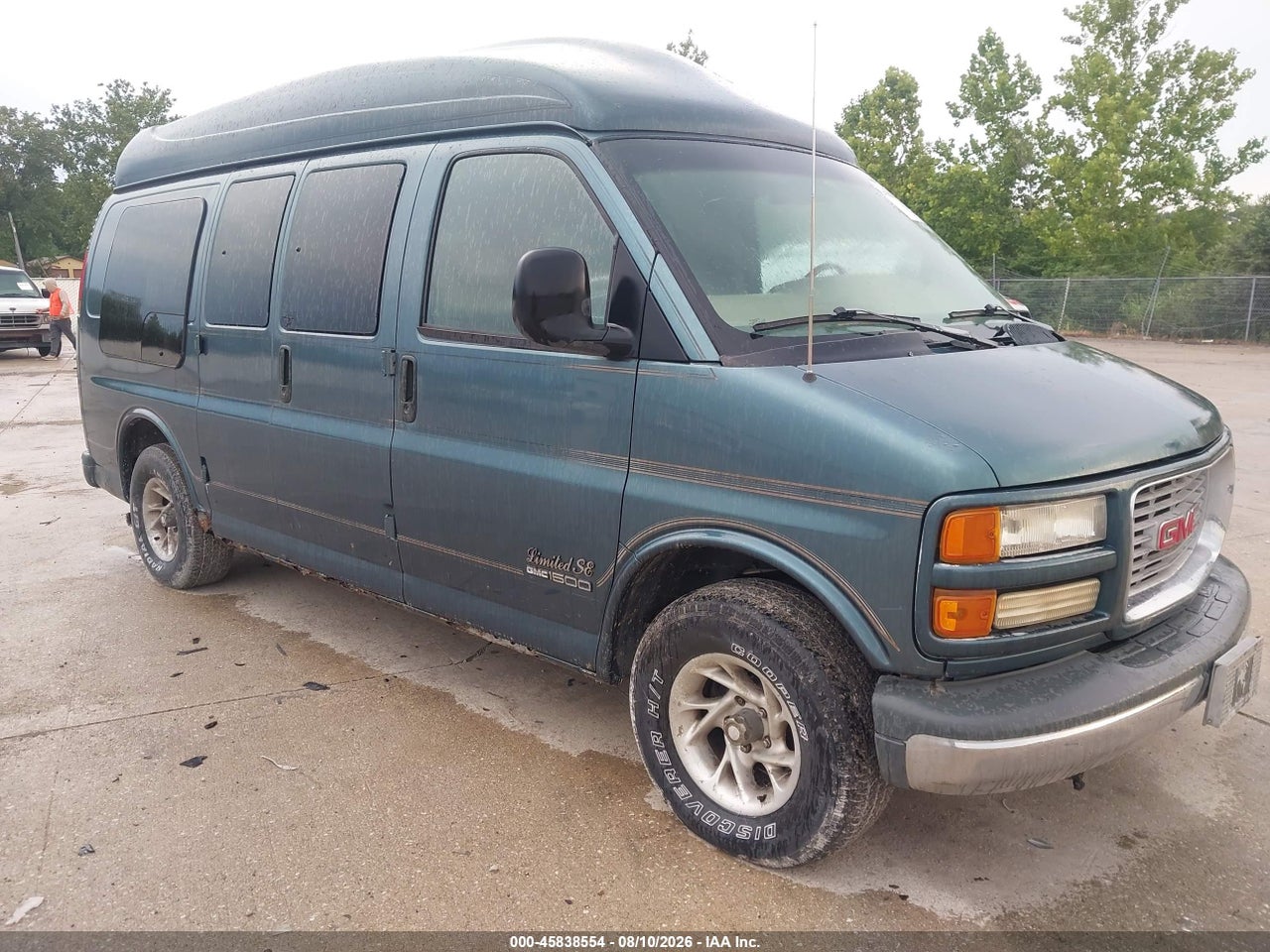 1GDFG15R8X1****** · 1999 GMC SAVANA RV G1500