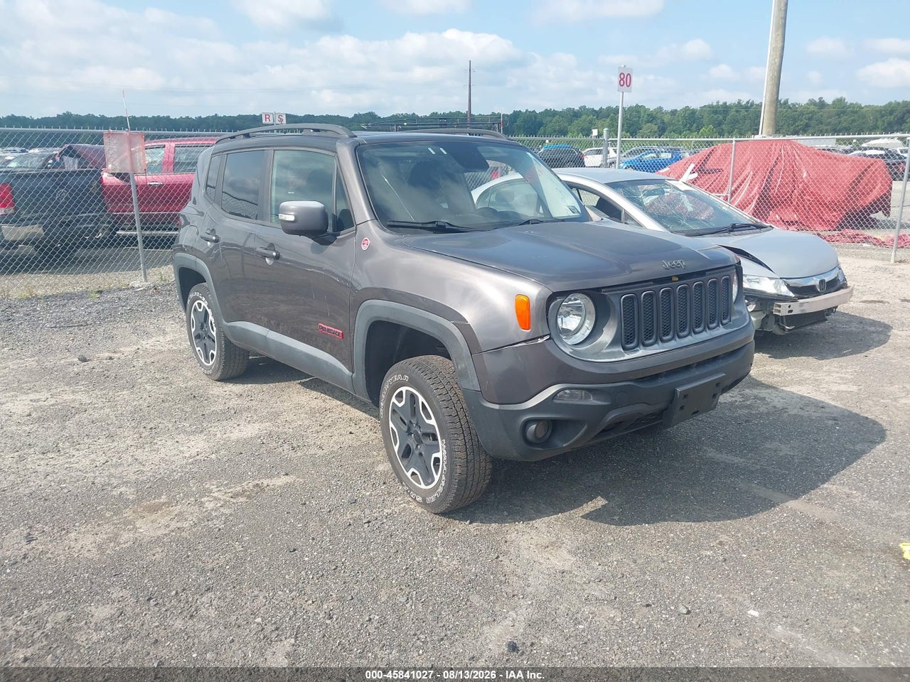 ZACCJBCT3GP****** · 2016 JEEP RENEGADE TRAILHAWK