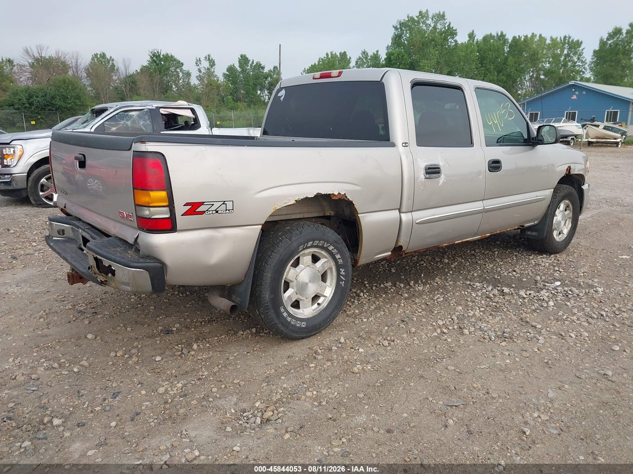 2005 GMC SIERRA 1500 SLE · 4/12