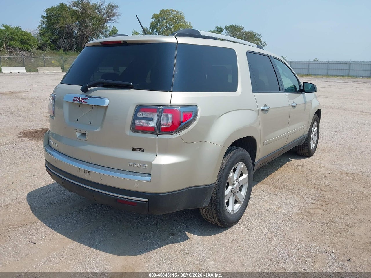 2015 GMC ACADIA SLE-1 · 4/12