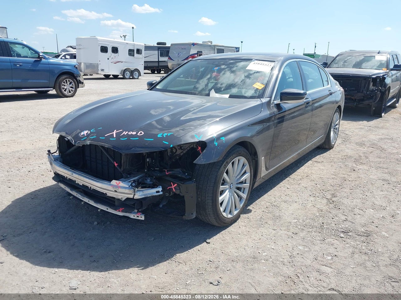 2019 BMW 740I · 2/12