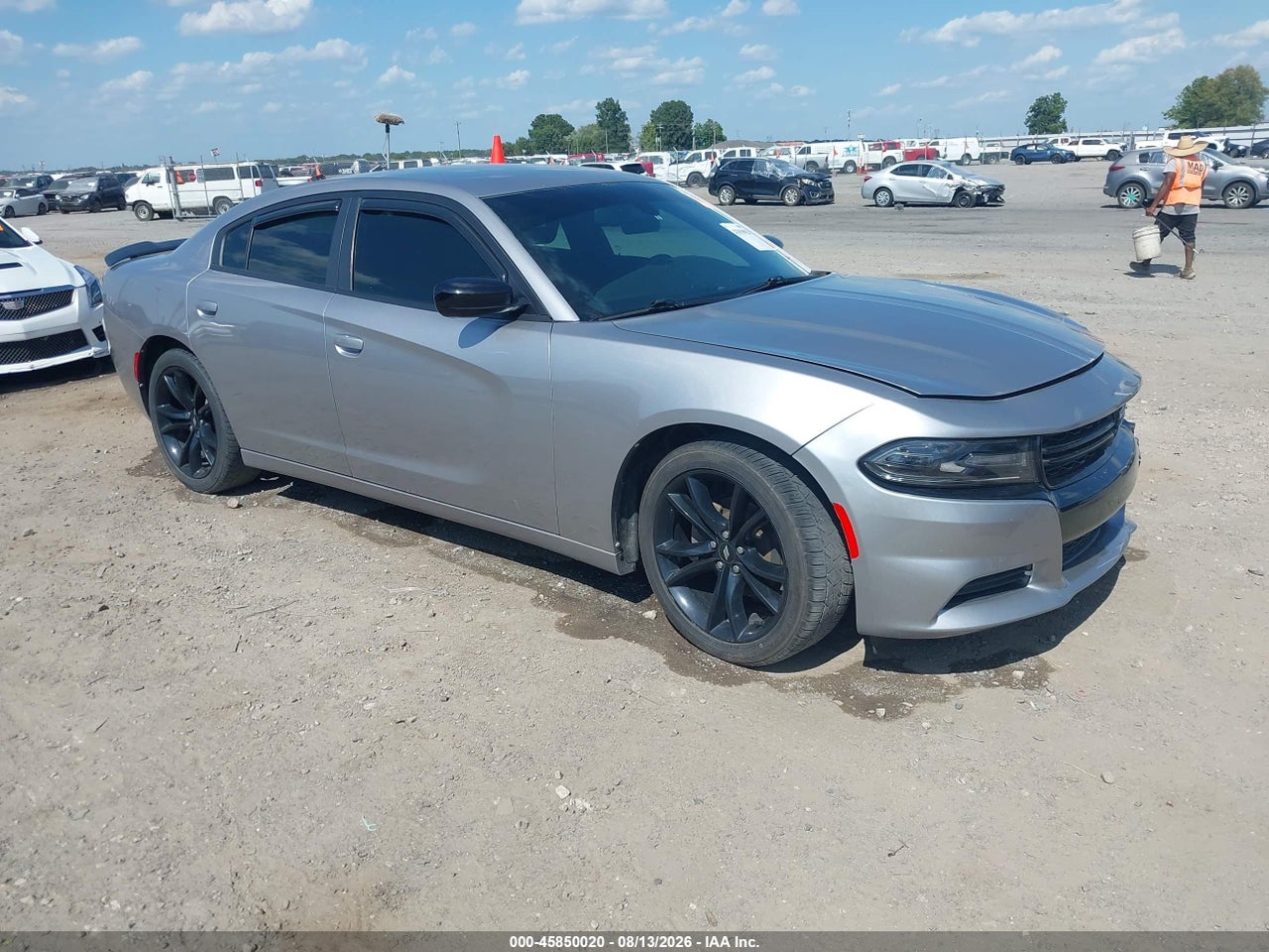 2C3CDXBG3HH****** · 2017 DODGE CHARGER SE RWD