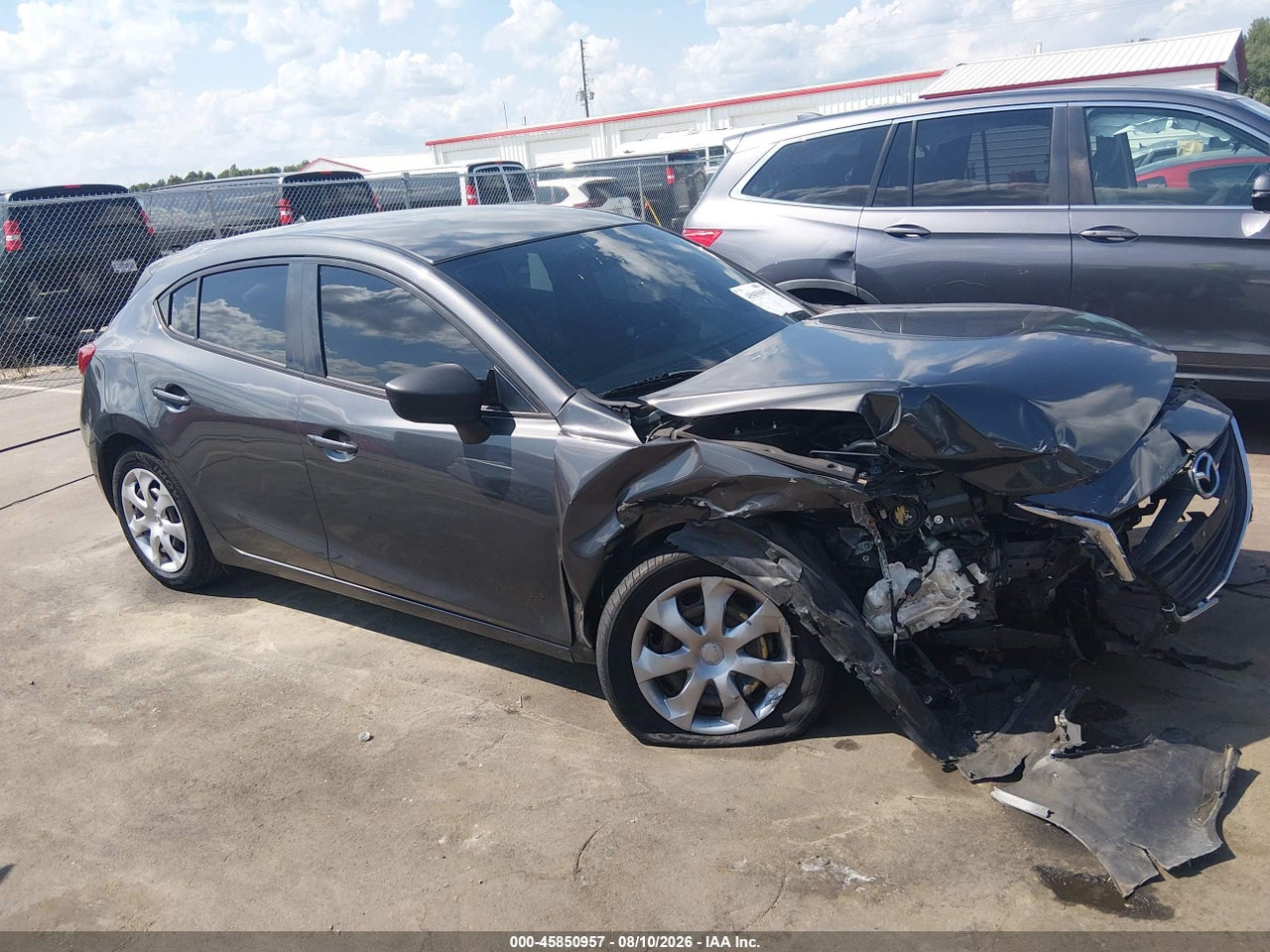JM1BM1K78F1****** · 2015 MAZDA MAZDA3 I SPORT