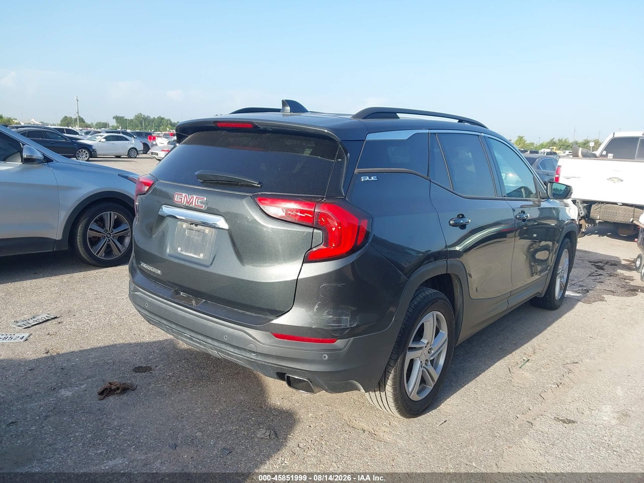 2018 GMC TERRAIN SLE · 4/12