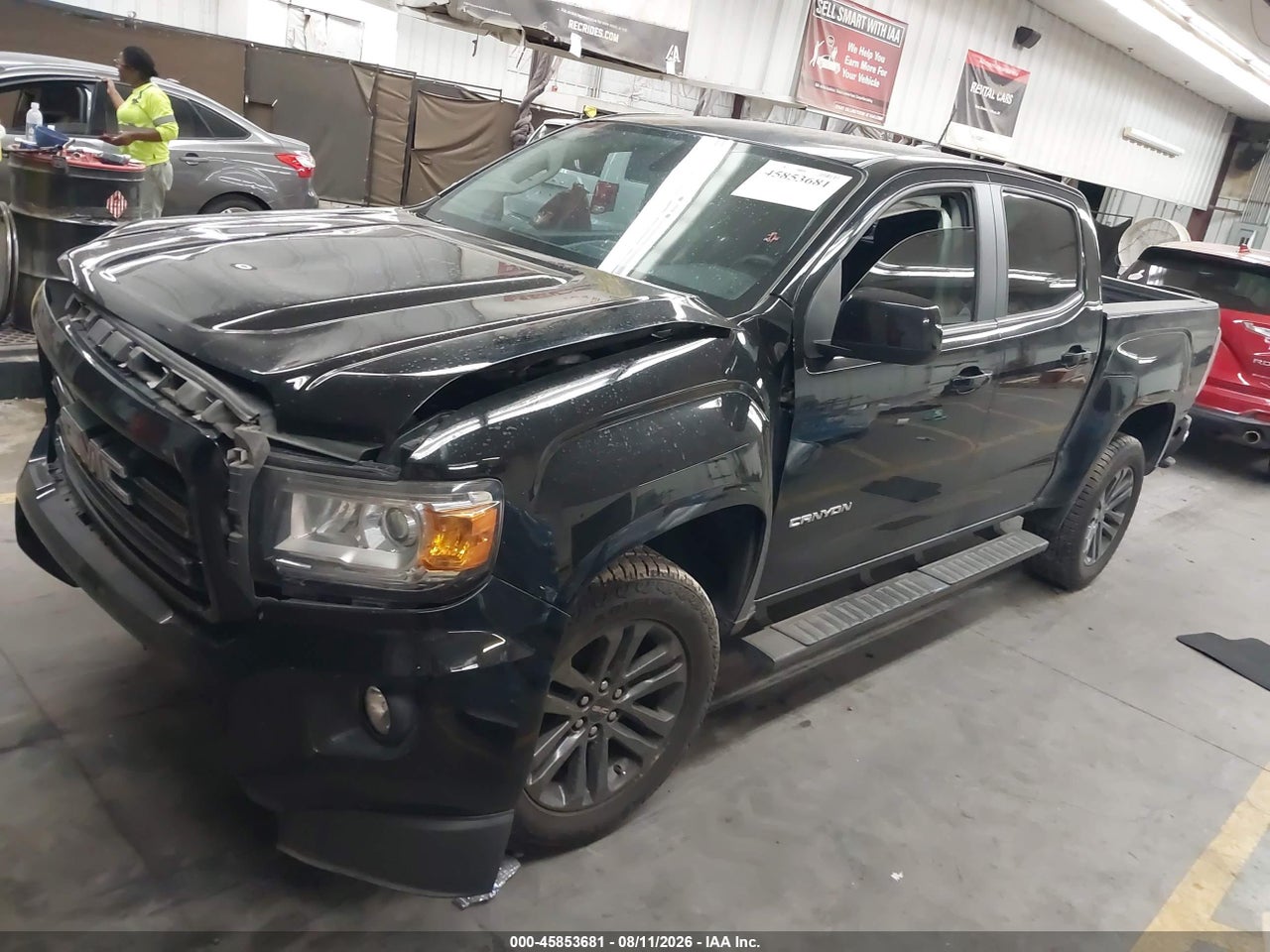 2019 GMC CANYON SLE · 2/12