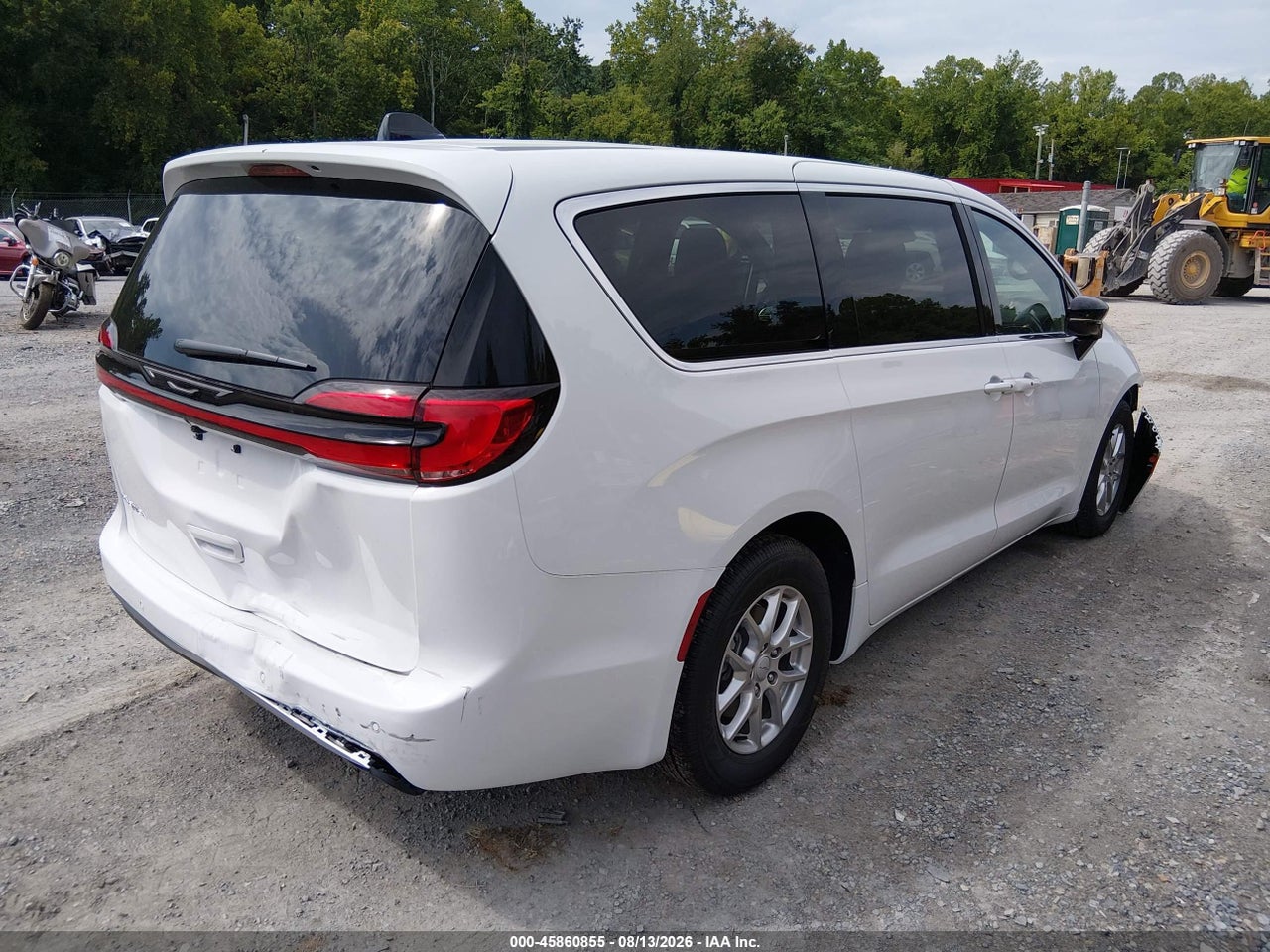 2027 CHRYSLER PACIFICA · 4/12
