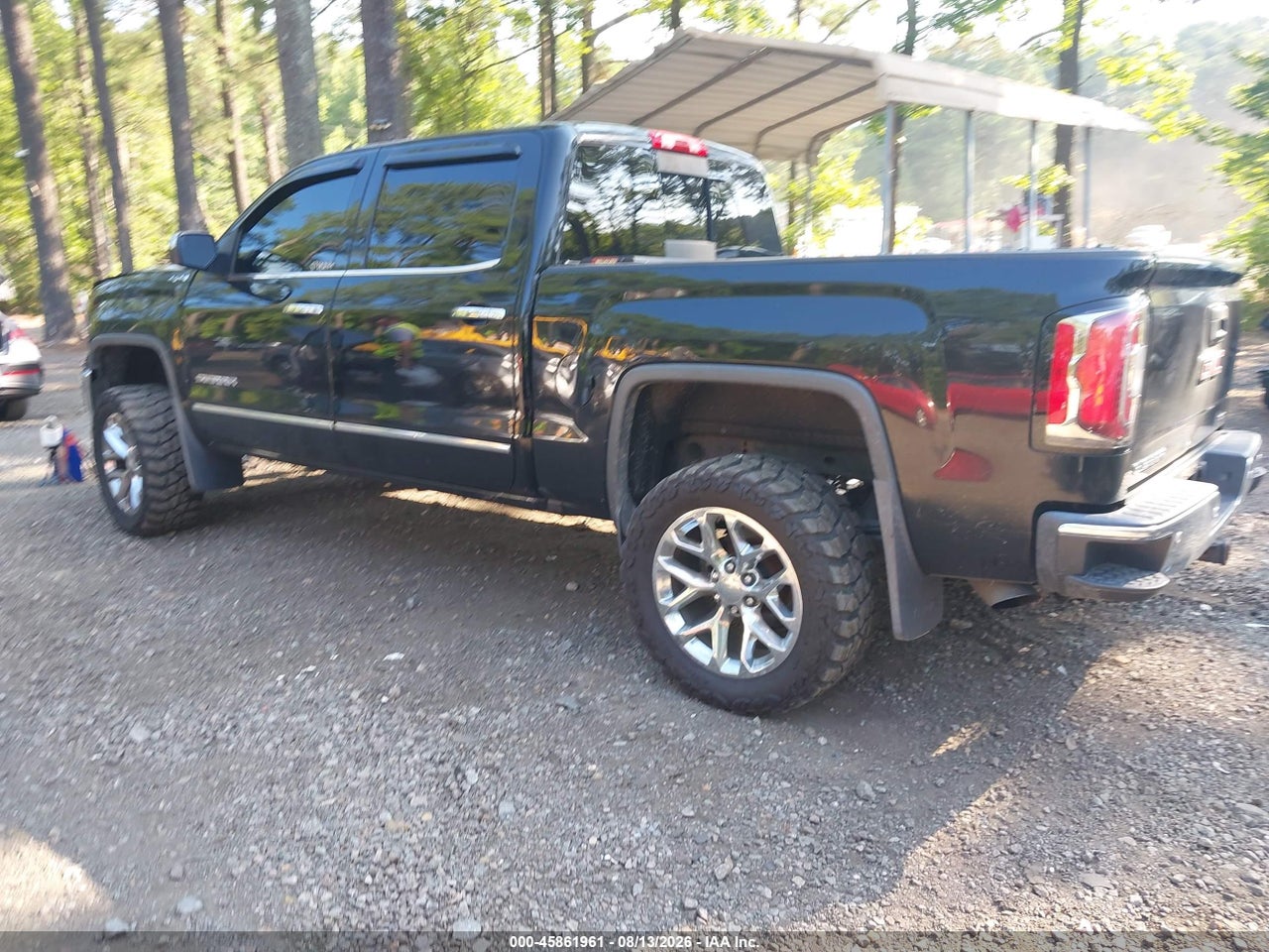 2017 GMC SIERRA 1500 SLT · 3/12