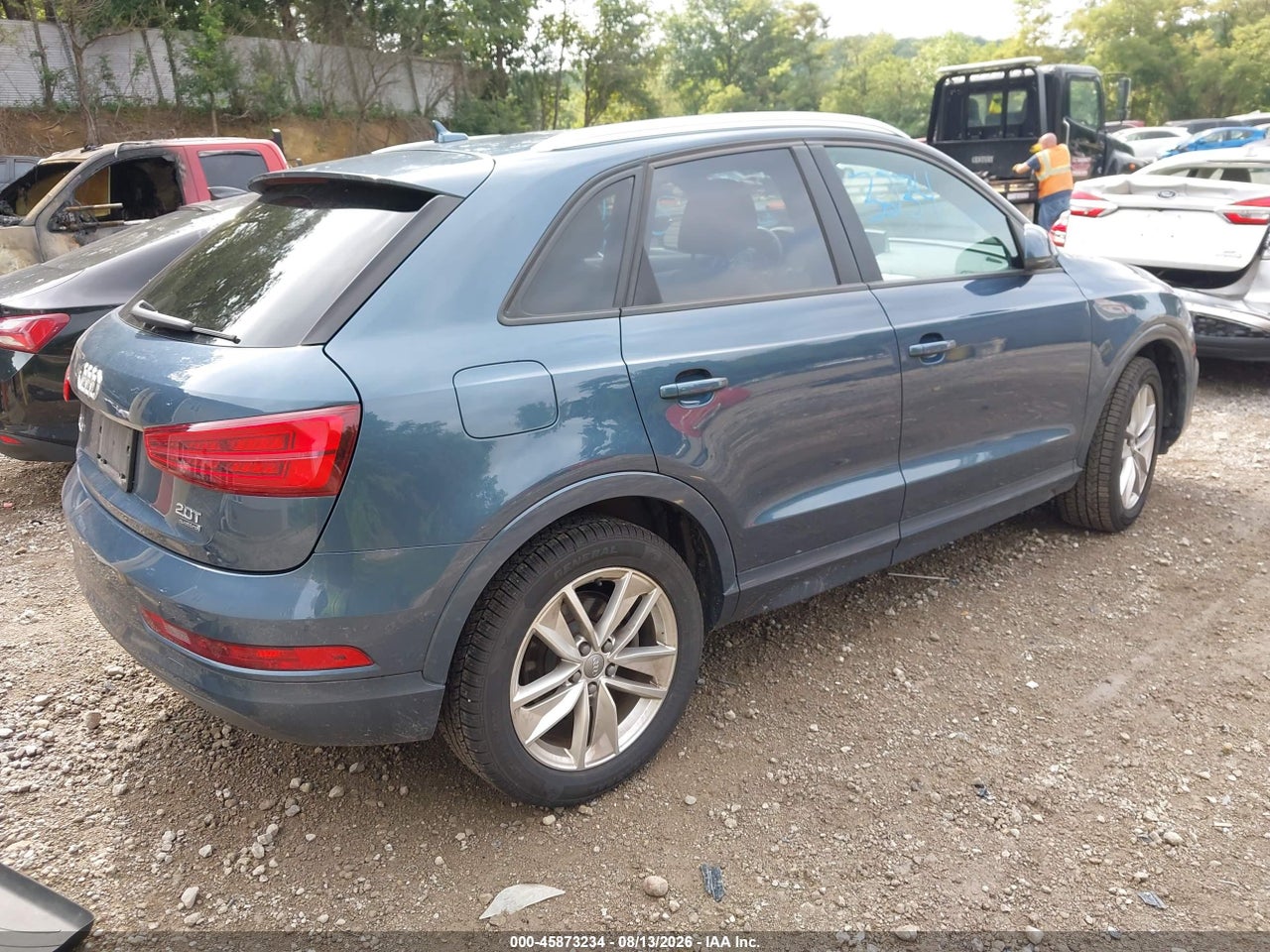 2017 AUDI Q3 2.0T PREMIUM · 4/12