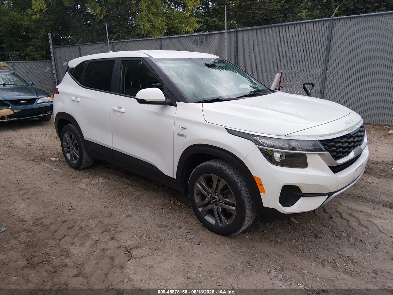 2023 KIA SELTOS LX
