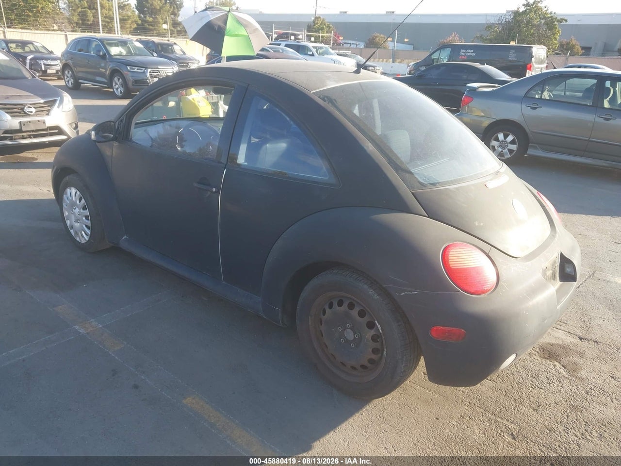 2005 VOLKSWAGEN NEW BEETLE GL · 3/12