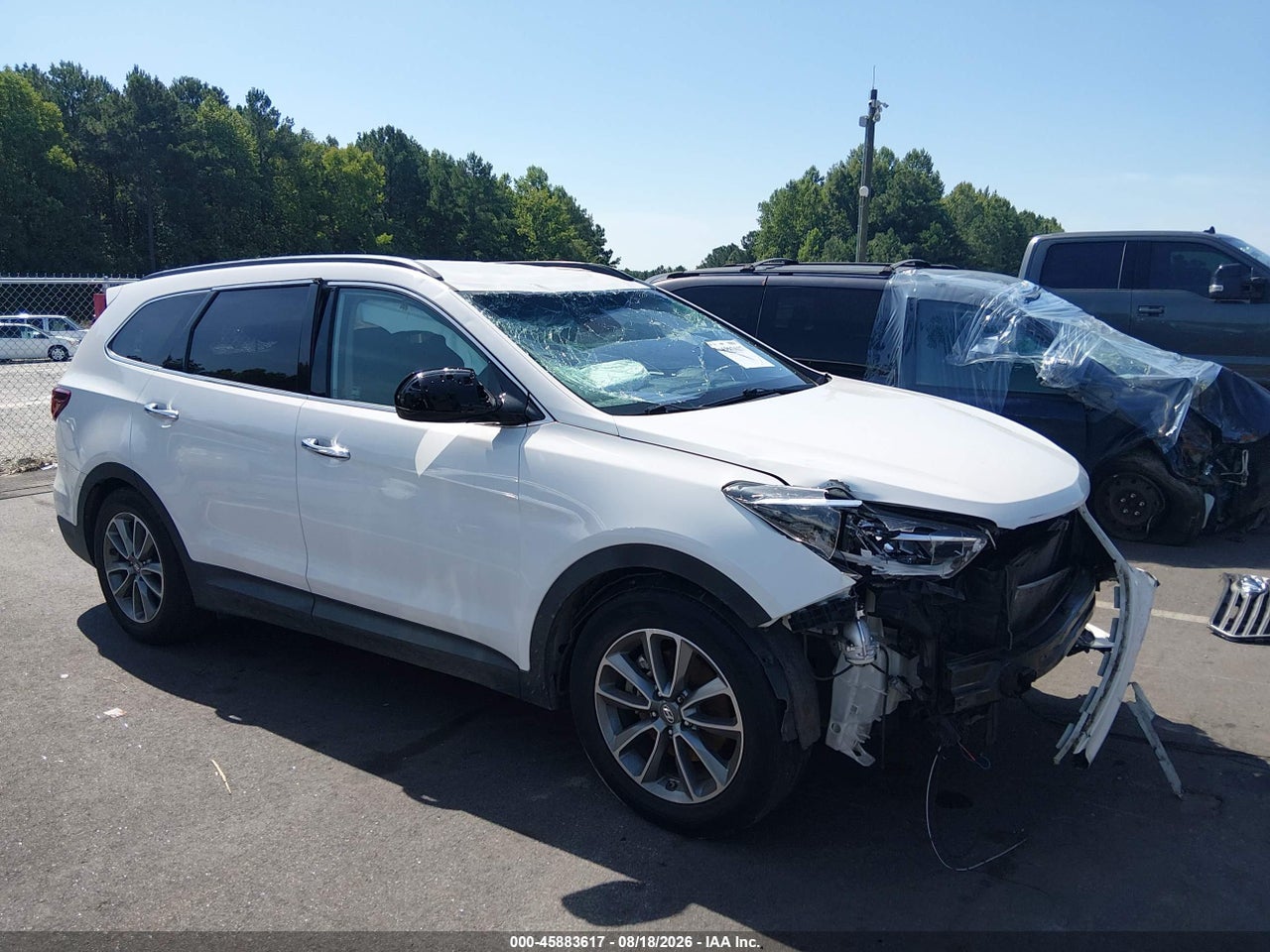 2017 HYUNDAI SANTA FE SE