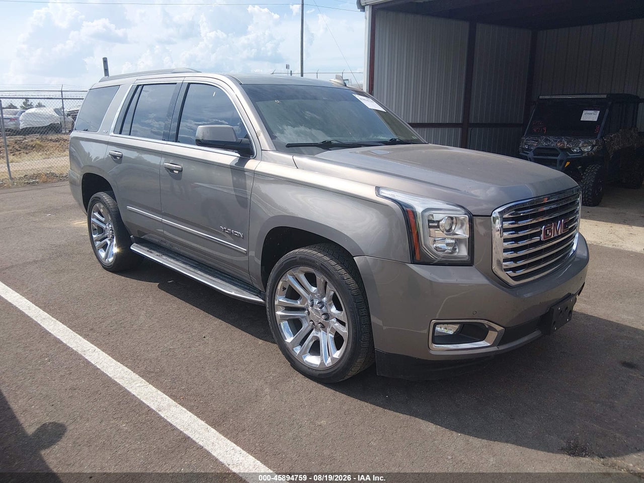 2019 GMC YUKON SLT · 1/12