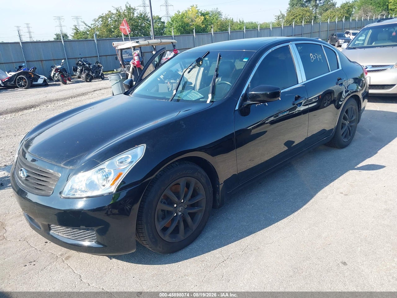 2009 INFINITI G37 JOURNEY · 2/12