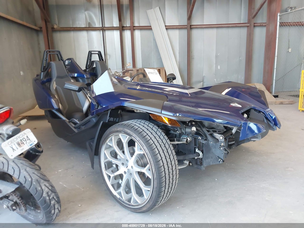 57XAAPFA3J8****** · 2018 POLARIS SLINGSHOT SL