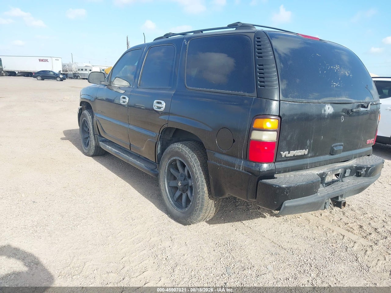 2002 GMC YUKON DENALI · 3/12