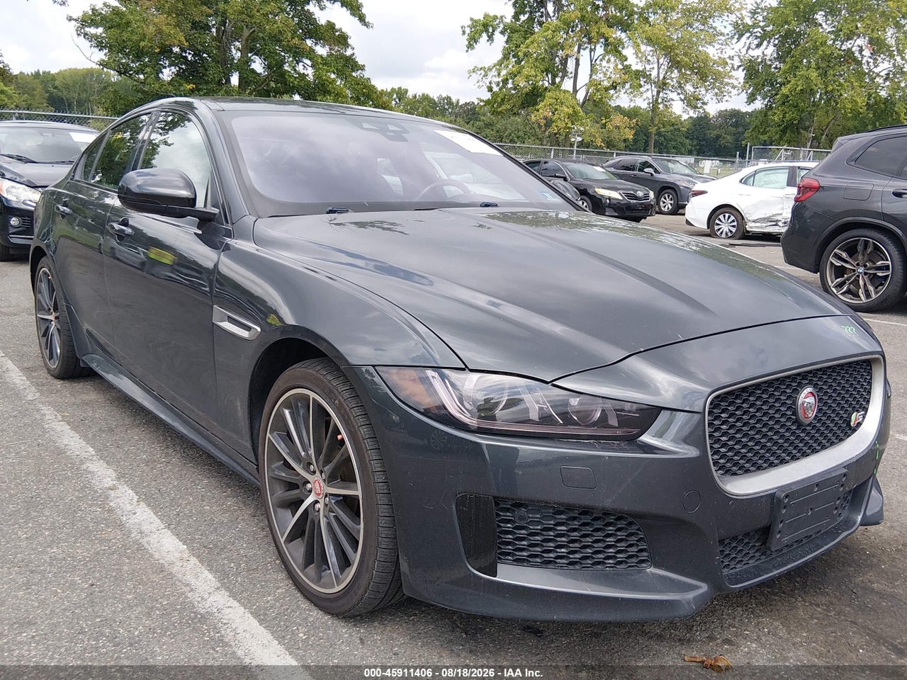 SAJAM4FV0JC****** · 2018 JAGUAR XE S