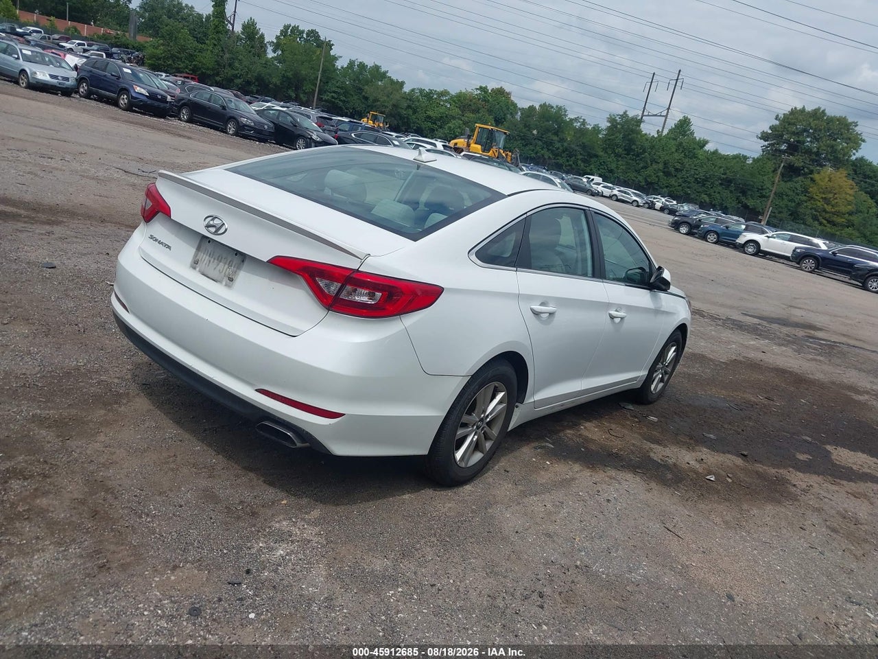 2017 HYUNDAI SONATA · 4/12
