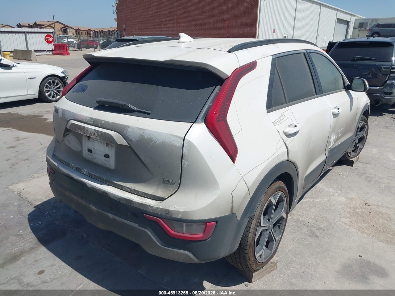 2023 KIA NIRO EX TOURING · 4/12