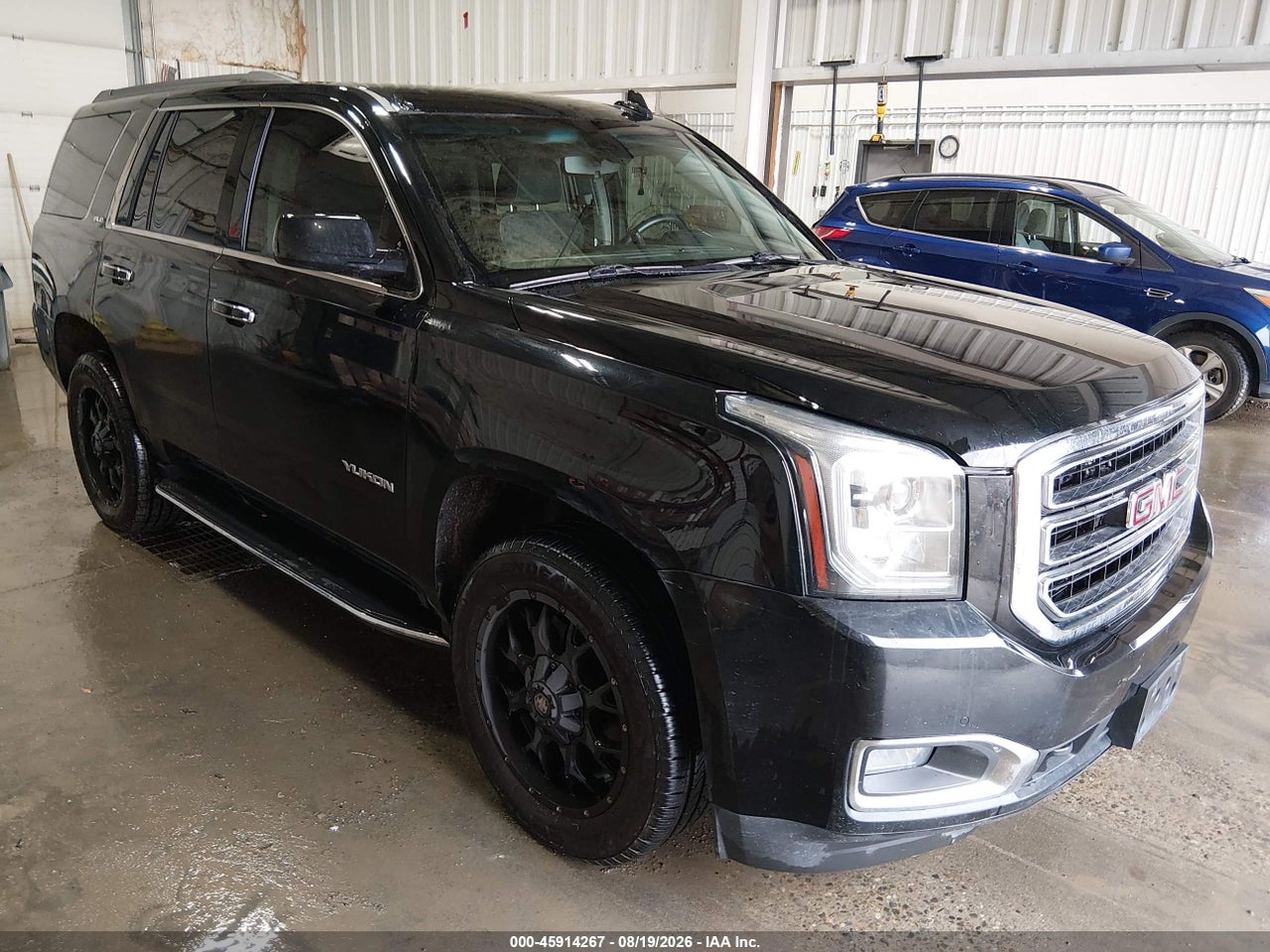 1GKS2AEC1JR****** · 2018 GMC YUKON SLE