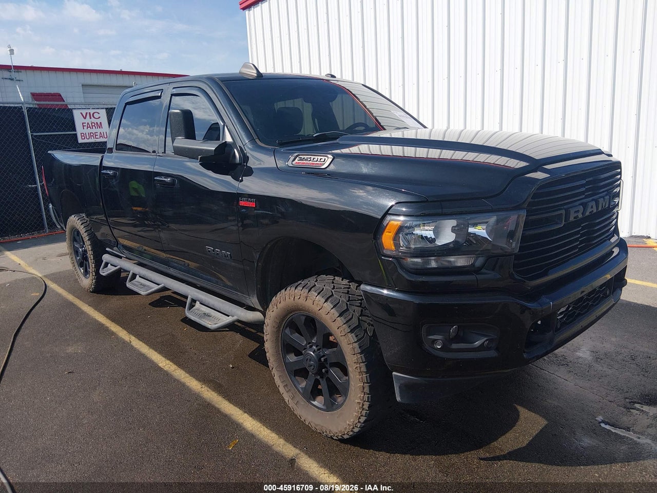 3C6UR5DJ4LG****** · 2020 RAM 2500 BIG HORN  4X4 6'4 BOX