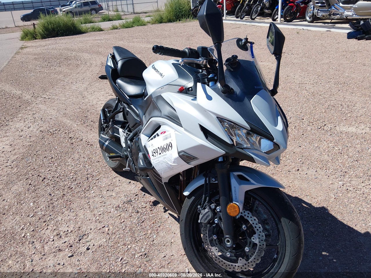 ML5EXEP11TD****** · 2026 KAWASAKI EX650 P