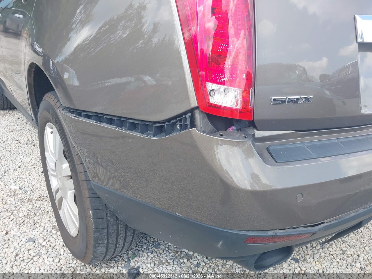 2015 CADILLAC SRX LUXURY COLLECTION · 6/12