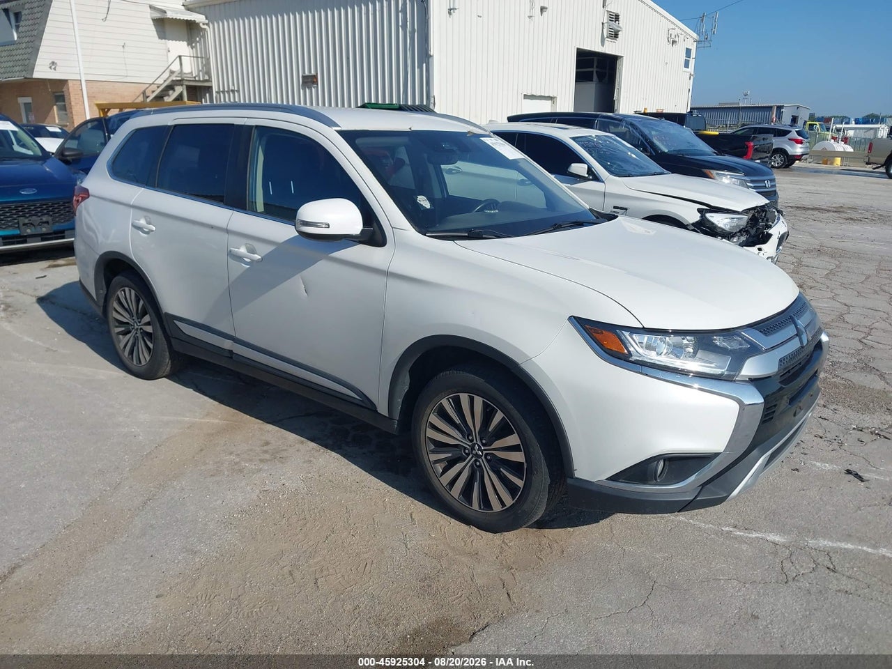 2020 Mitsubishi Outlander