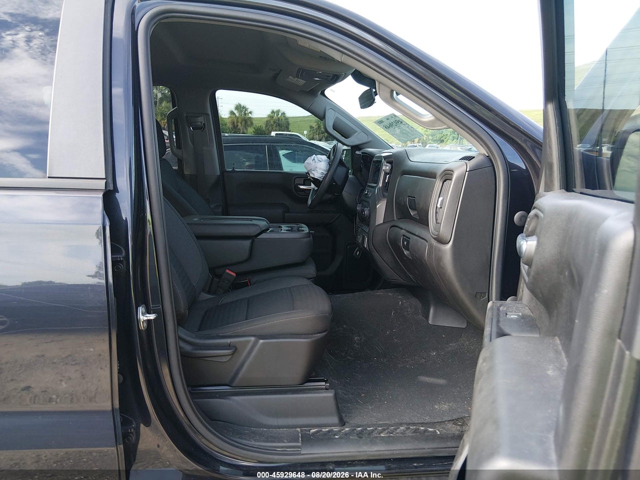 2022 CHEVROLET SILVERADO 1500 2WD  SHORT BED CUSTOM · 5/12