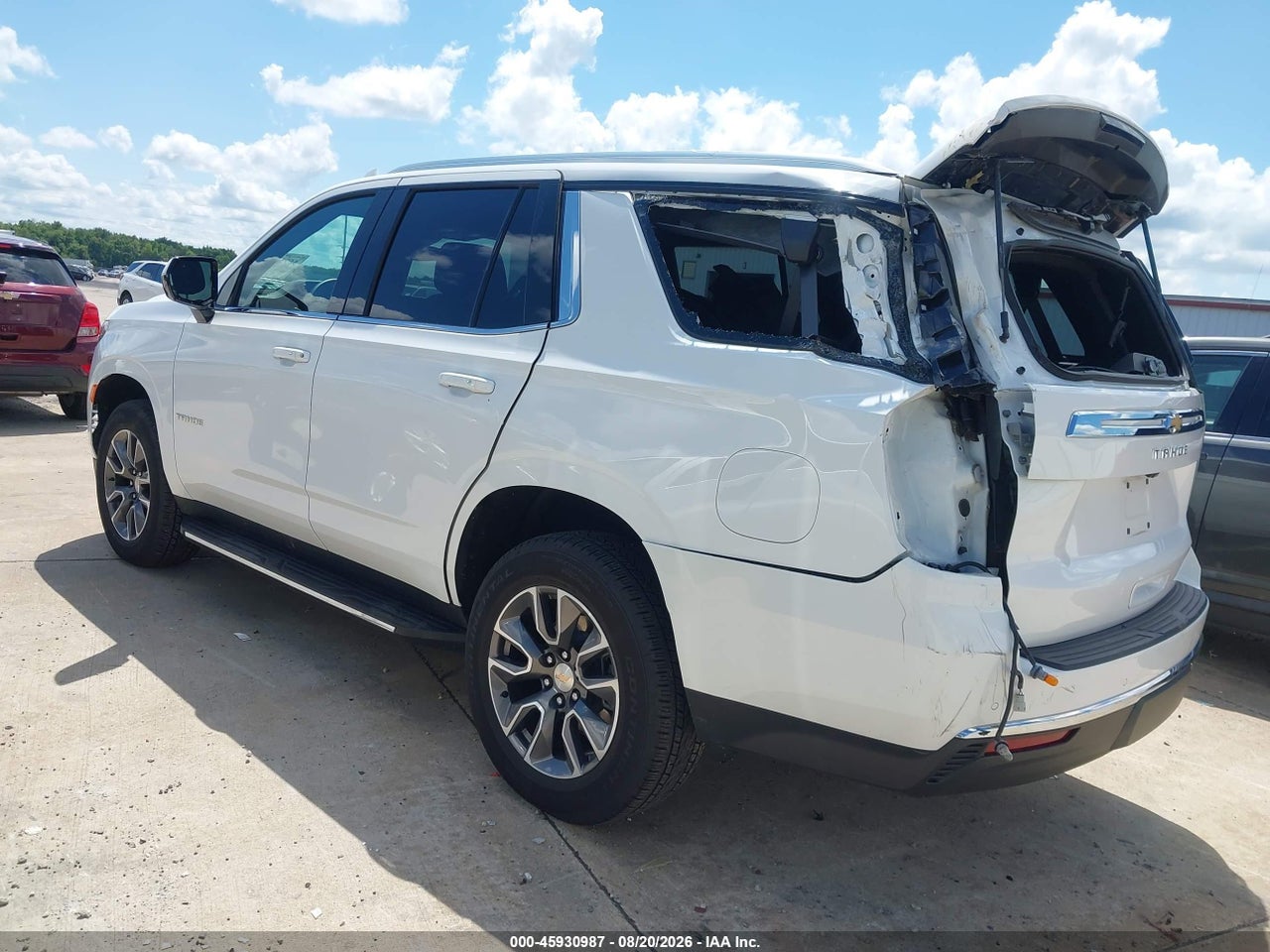 2024 CHEVROLET TAHOE 4WD LS · 3/12