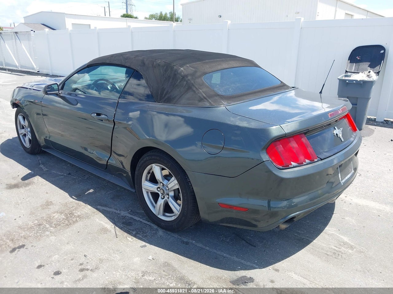 2015 FORD MUSTANG V6 · 3/12