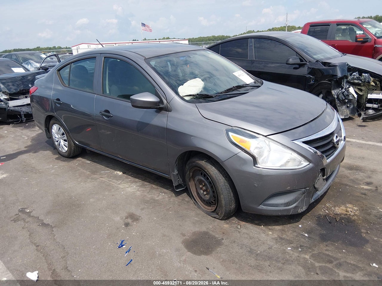 3N1CN7AP6JL****** · 2018 NISSAN VERSA 1.6 S+