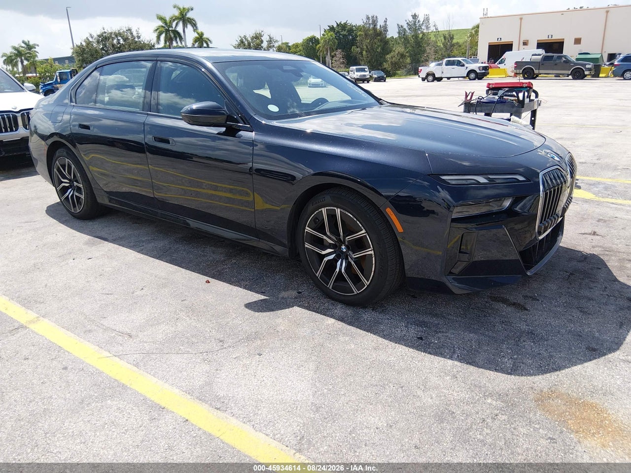 WBA33EH05TC****** · 2026 BMW 740I XDRIVE
