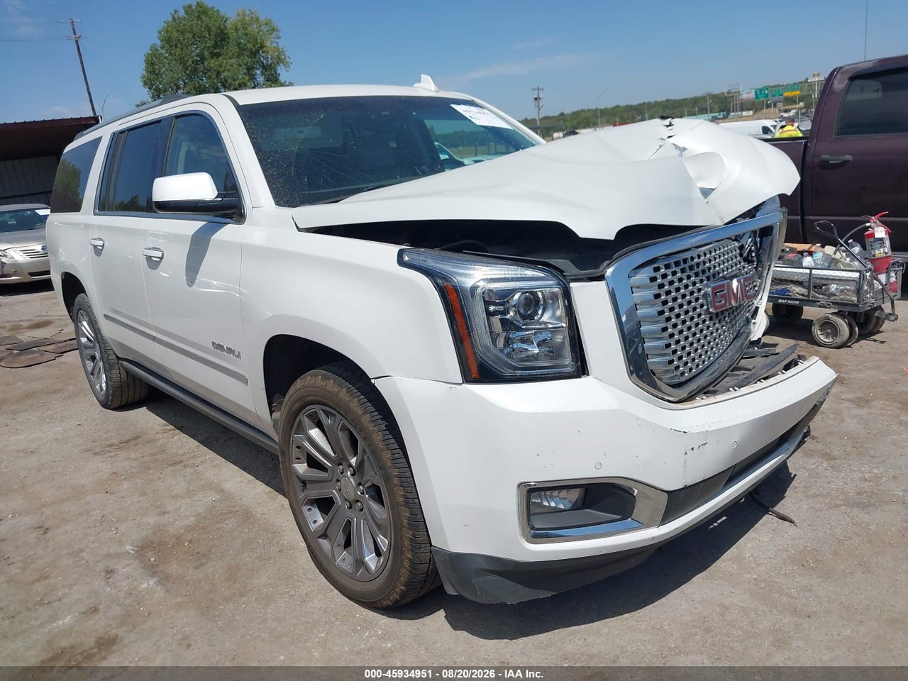 1GKS2HKJXGR****** · 2016 GMC YUKON XL DENALI
