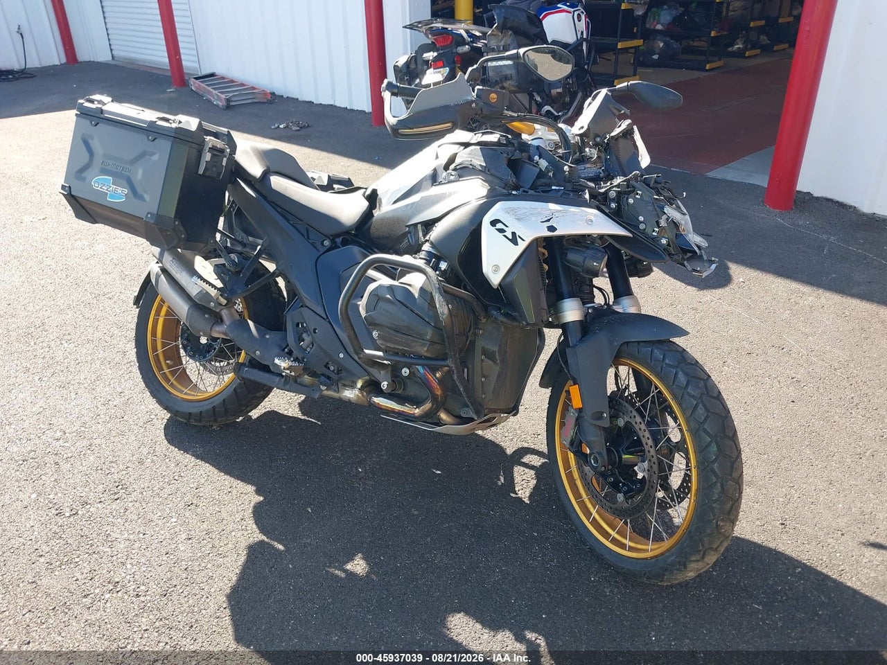 WB10M2303R6****** · 2024 BMW R 1300 GS