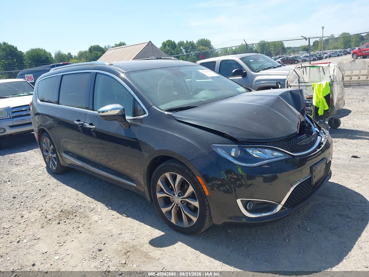 2C4RC1GG5HR****** · 2017 CHRYSLER PACIFICA LIMITED