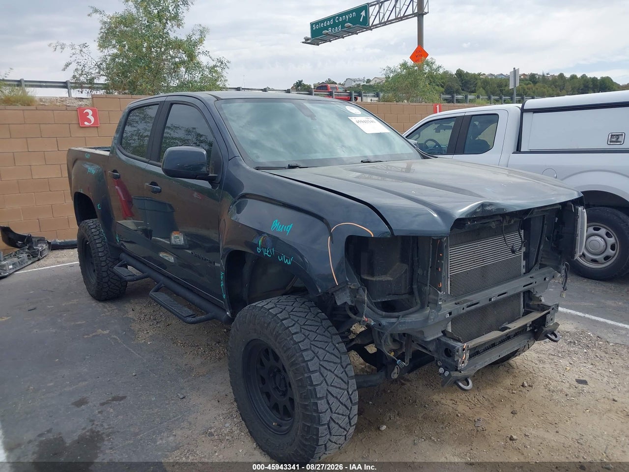 2018 GMC CANYON SLE