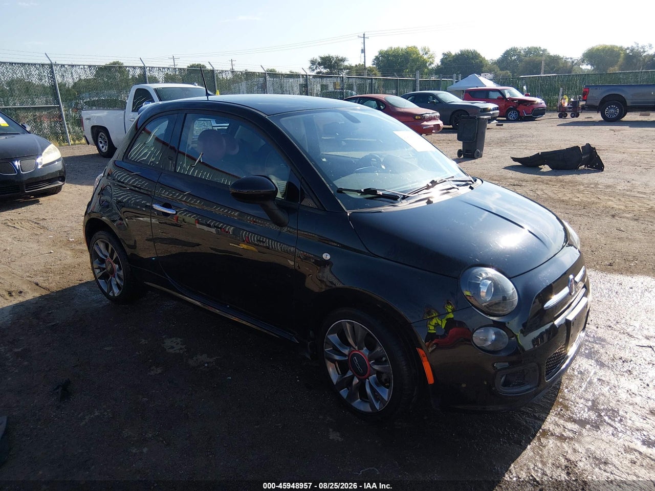 3C3CFFKR7HT****** · 2017 FIAT 500 POP