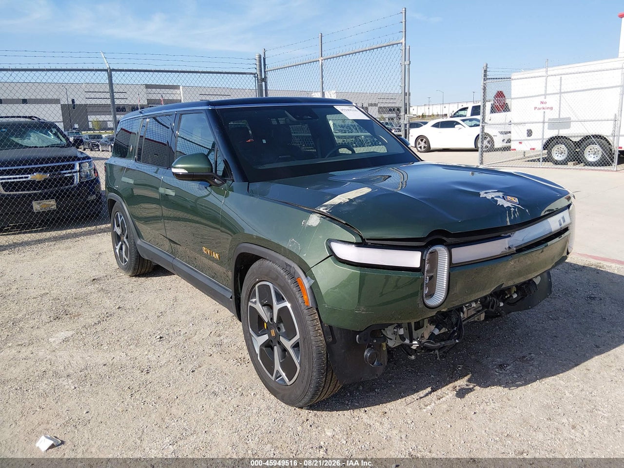 7PDSGABA4RN****** · 2024 RIVIAN R1S ADVENTURE QUAD MOTOR LARGE PACK