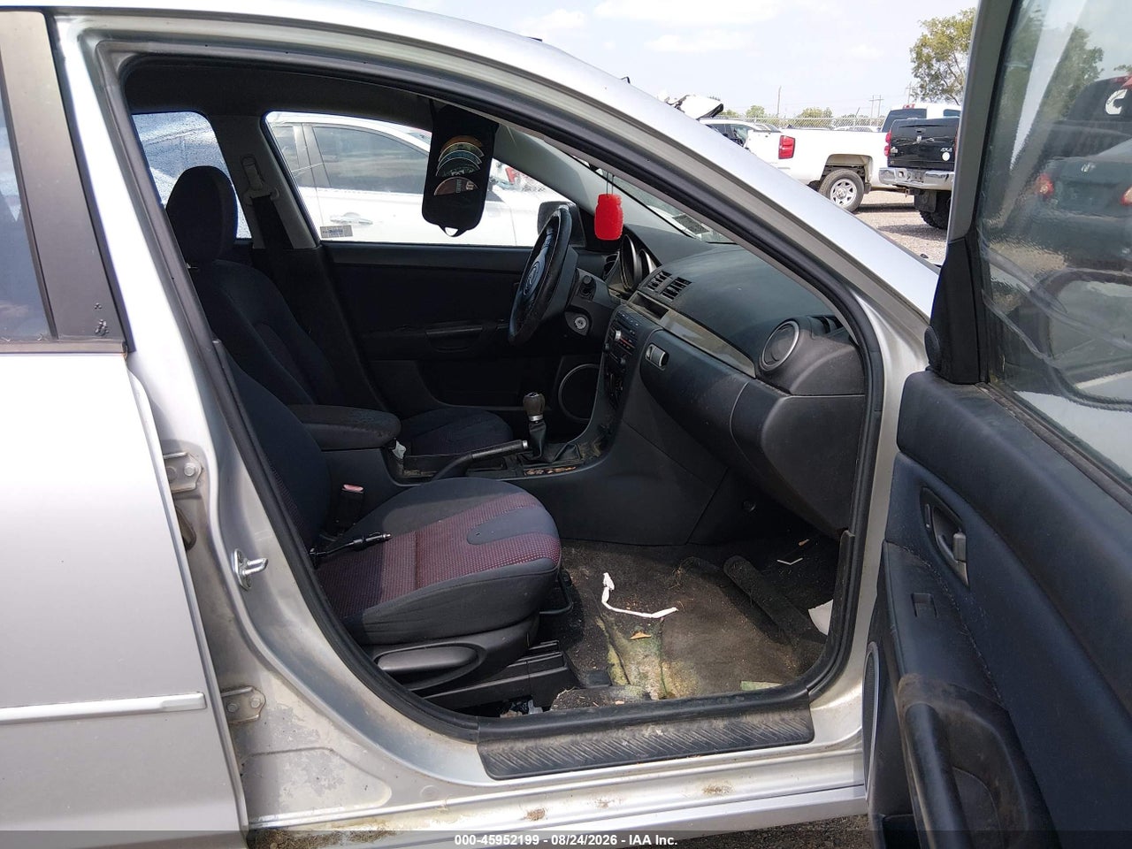 2006 MAZDA MAZDA3 S · 5/12