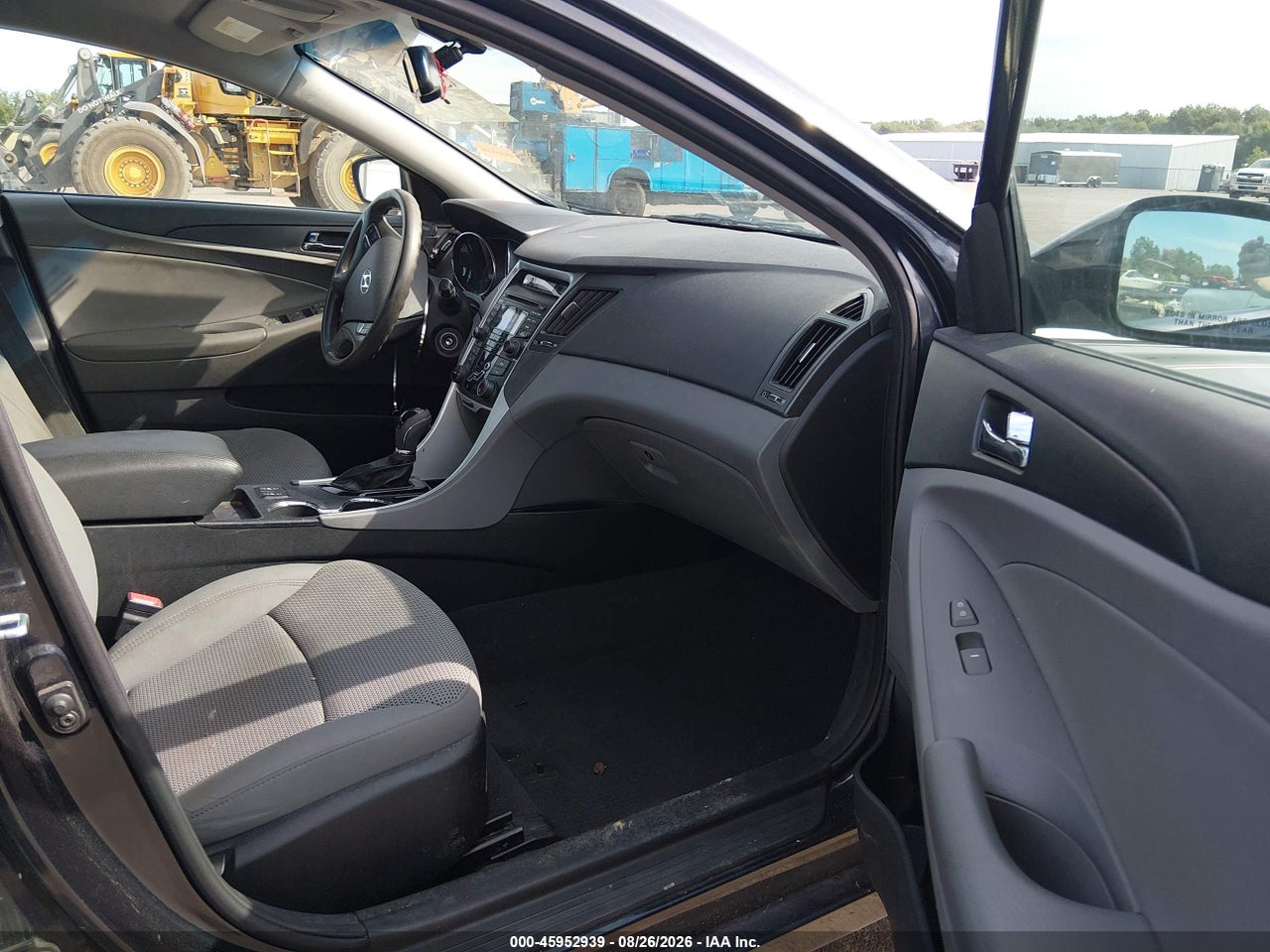 2013 HYUNDAI SONATA GLS · 5/12
